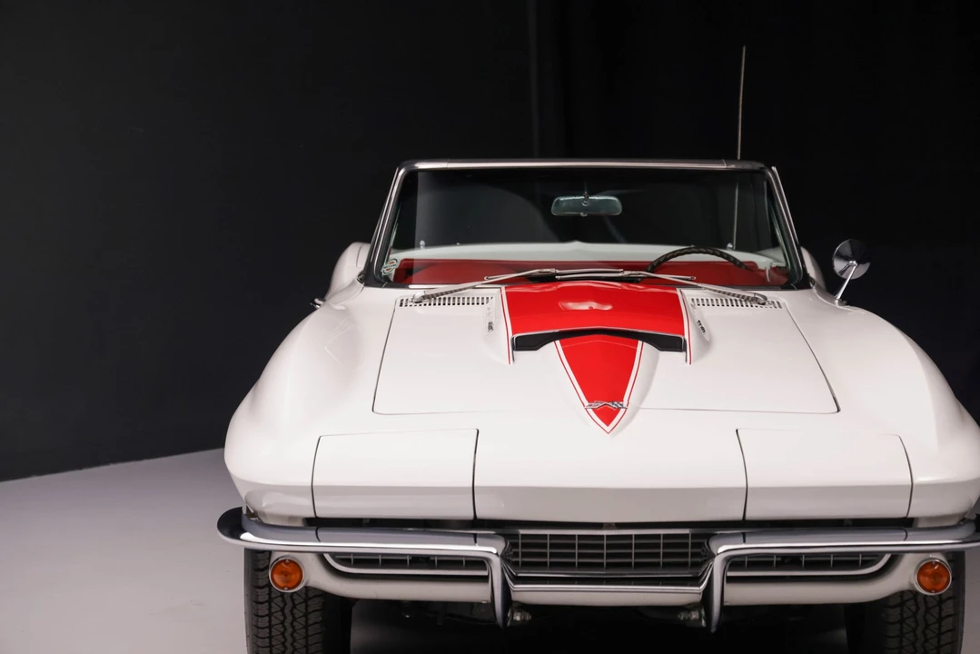 1967 Chevrolet Corvette C2 - Image 18 of 31