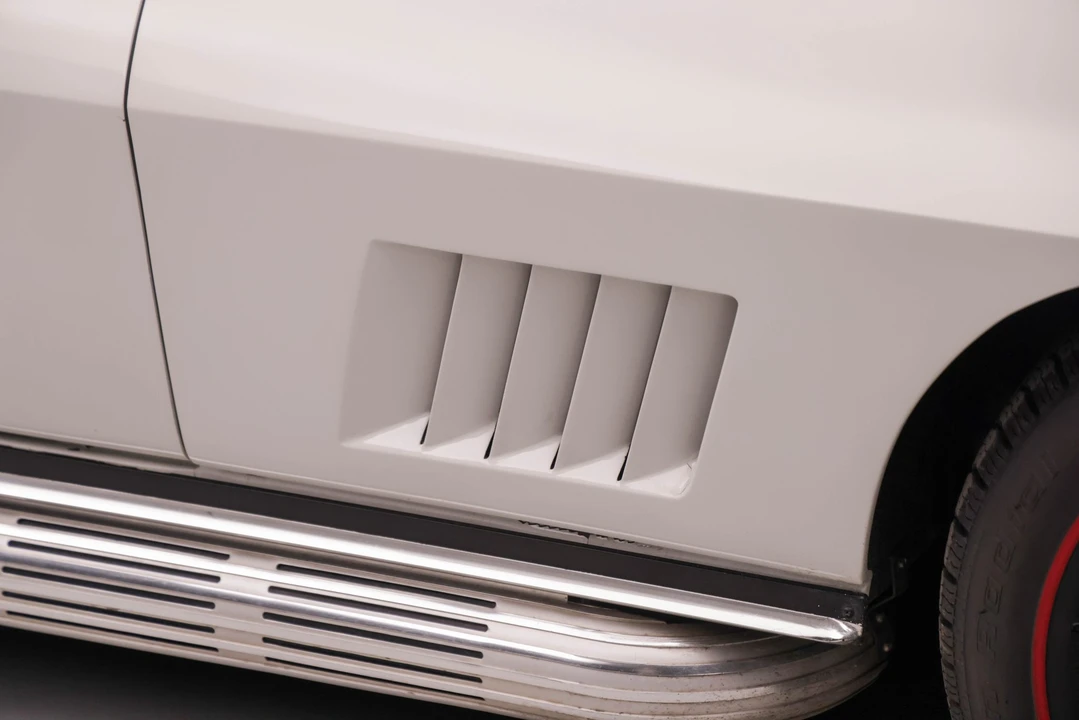 1967 Chevrolet Corvette C2 - Image 23 of 31