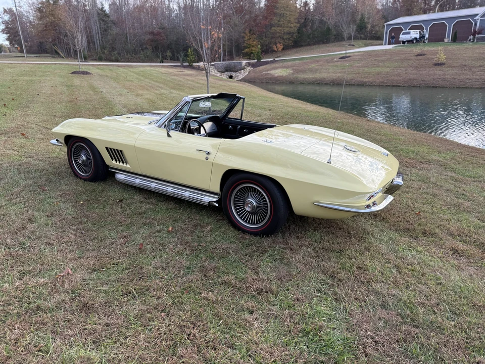 1967 Chevrolet Corvette C2 - Image 17 of 31
