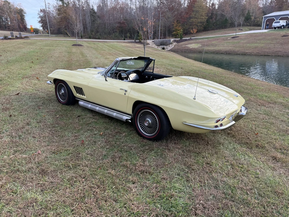 1967 Chevrolet Corvette C2 - Image 18 of 31