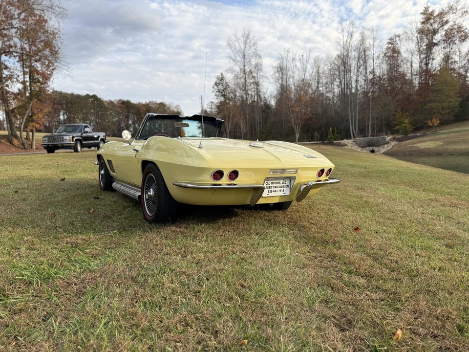1967 Chevrolet Corvette C2 - Image 20 of 31