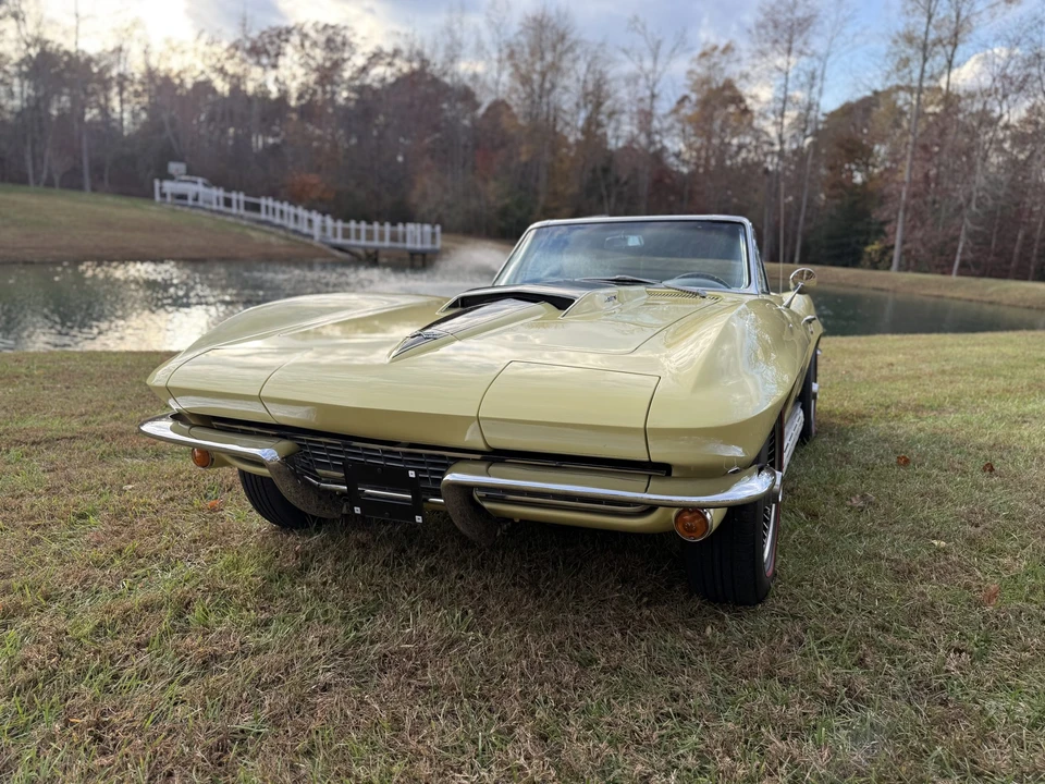 1967 Chevrolet Corvette C2 - Image 2 of 31