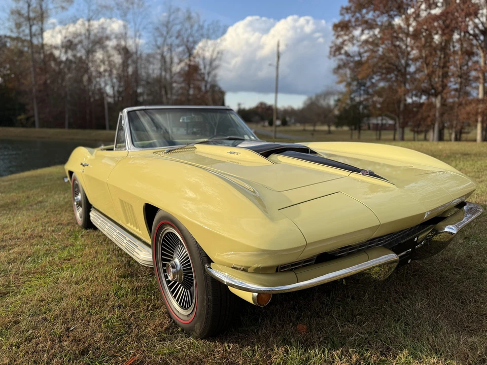 1967 Chevrolet Corvette C2 - Image 28 of 31