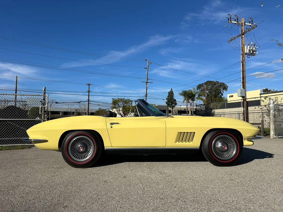 1967 Chevrolet Corvette C2 - Image 11 of 31