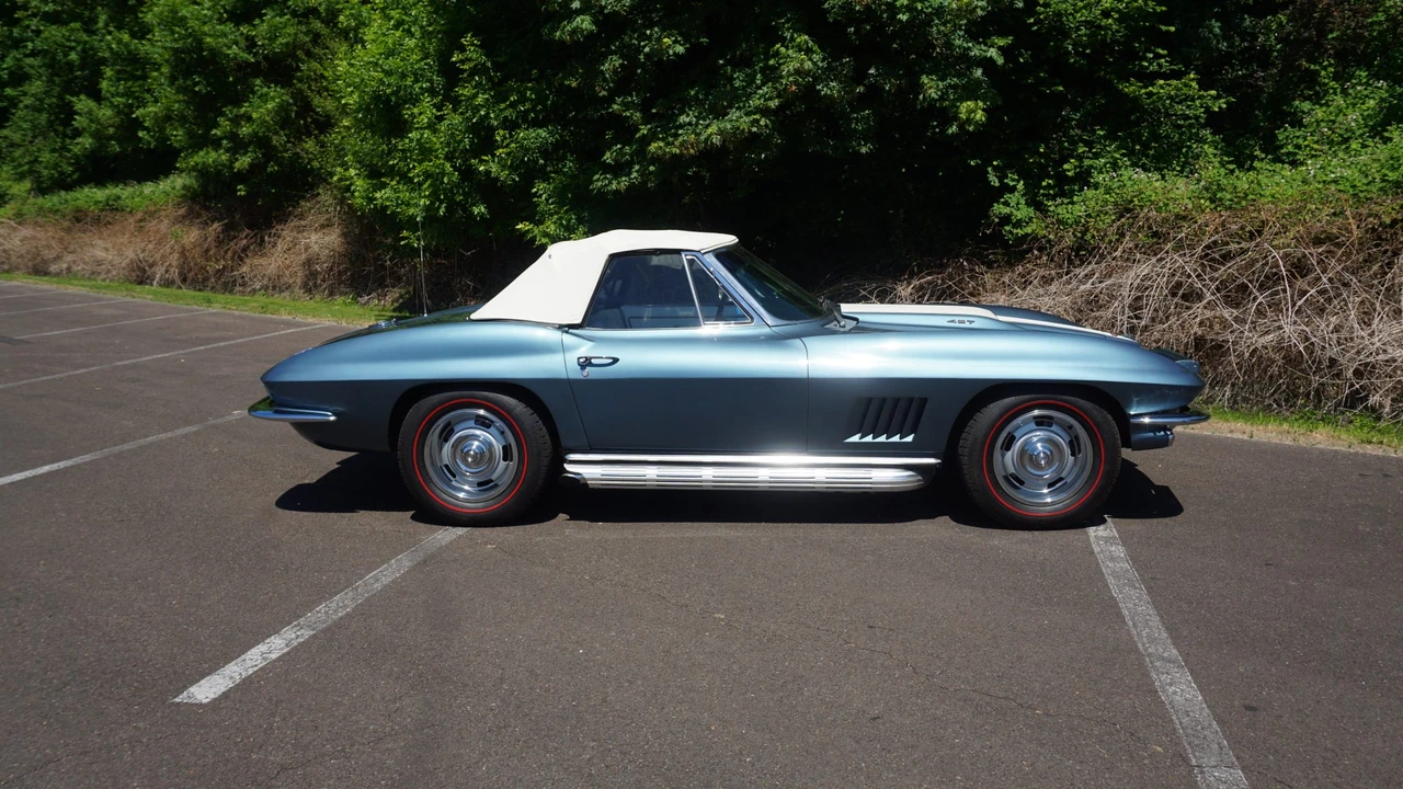 1967 Chevrolet Corvette C2 427 - Image 12 of 31