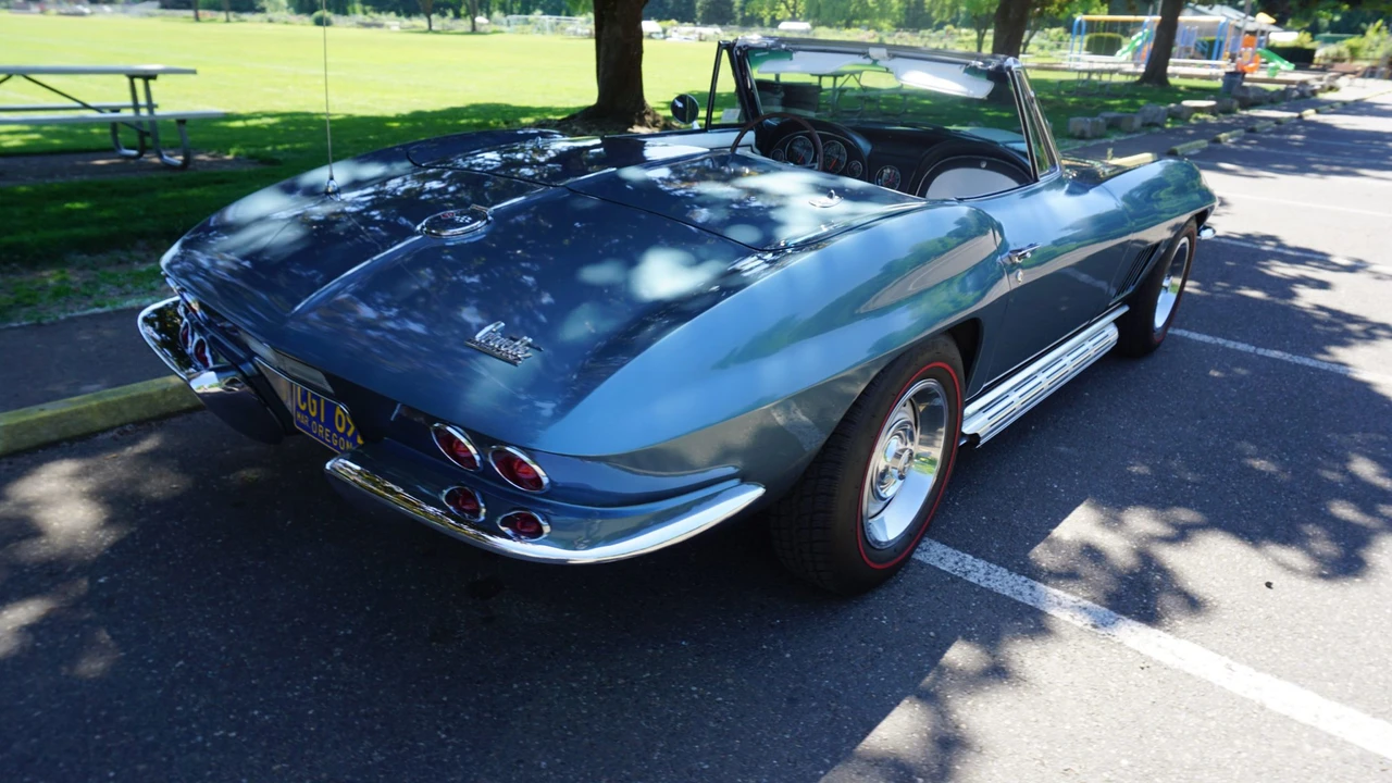 1967 Chevrolet Corvette C2 427 - Image 3 of 31