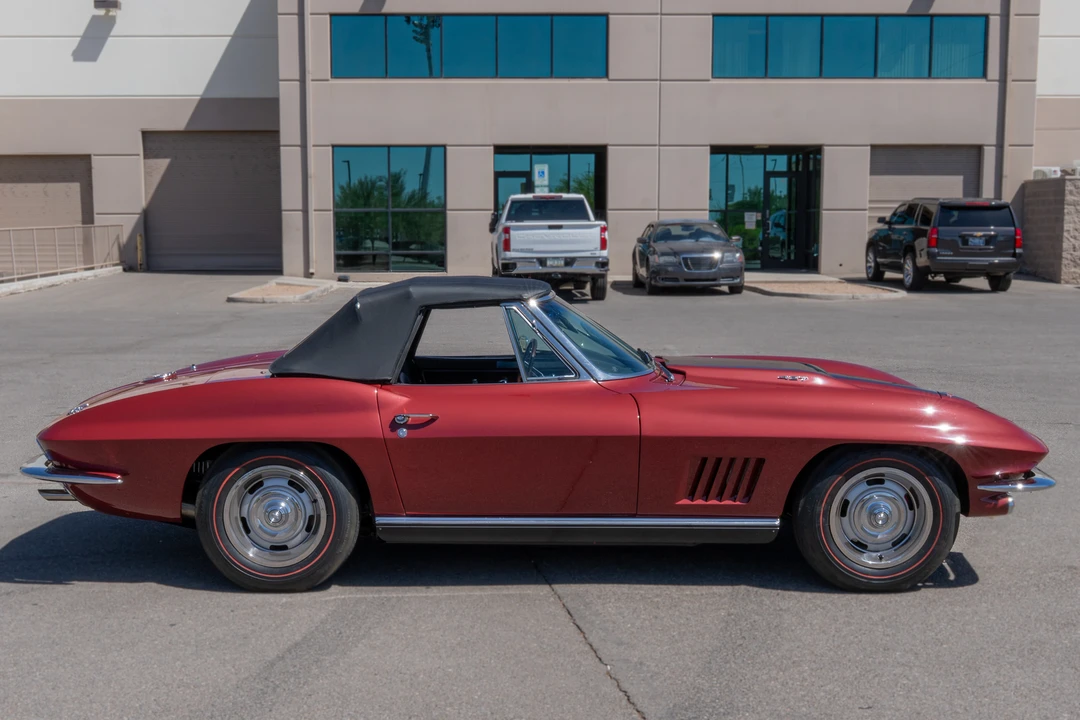 1967 Chevrolet Corvette C2 427 - Image 17 of 31