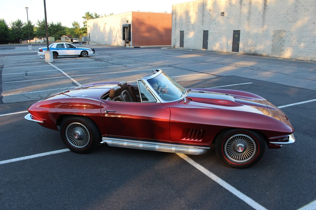 1967 Chevrolet Corvette C2 - Image 30 of 31