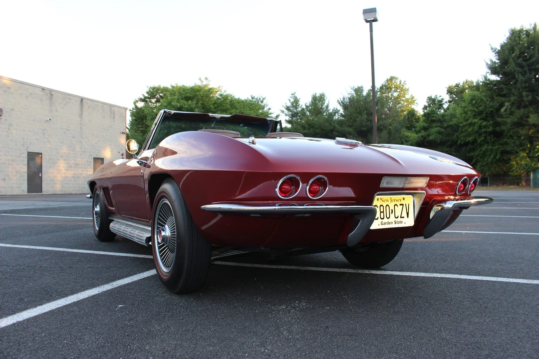 1967 Chevrolet Corvette C2 - Image 25 of 31