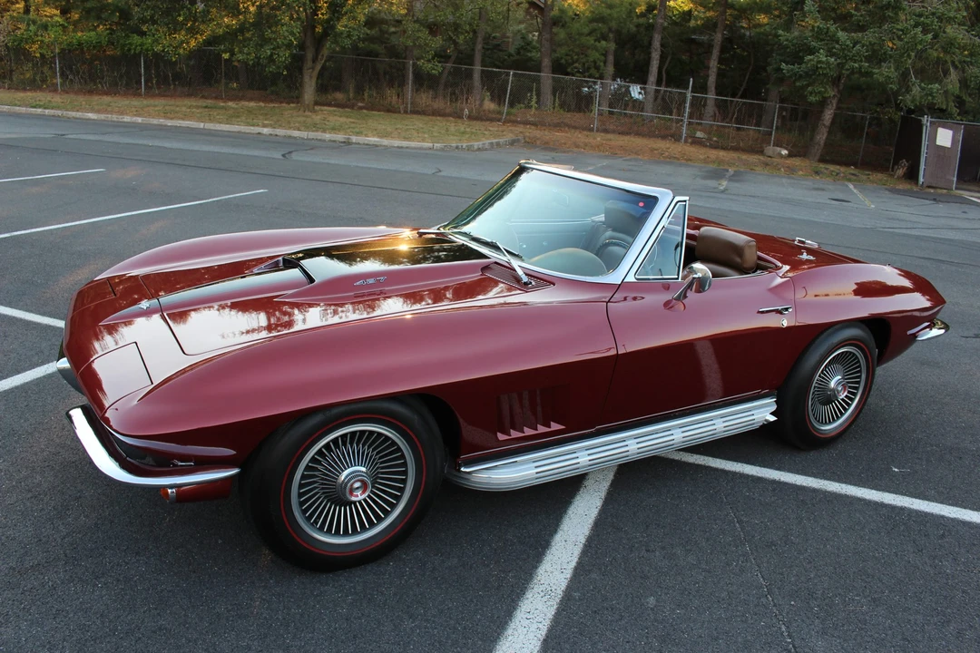 1967 Chevrolet Corvette C2 - Image 11 of 31