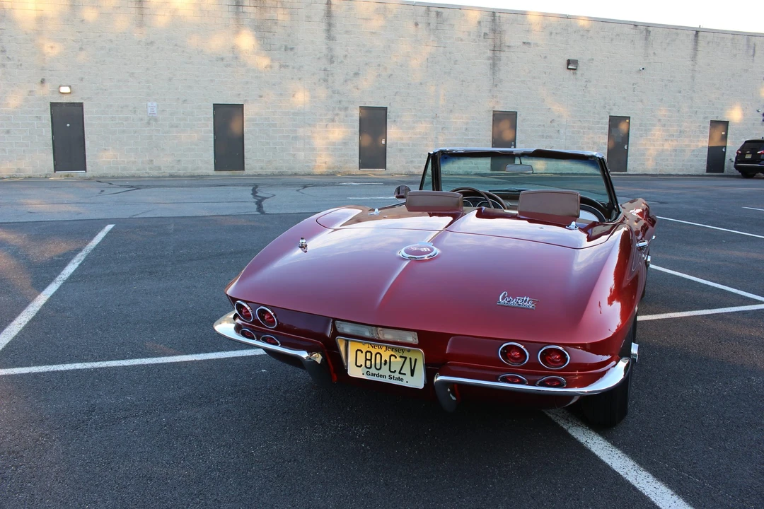 1967 Chevrolet Corvette C2 - Image 26 of 31