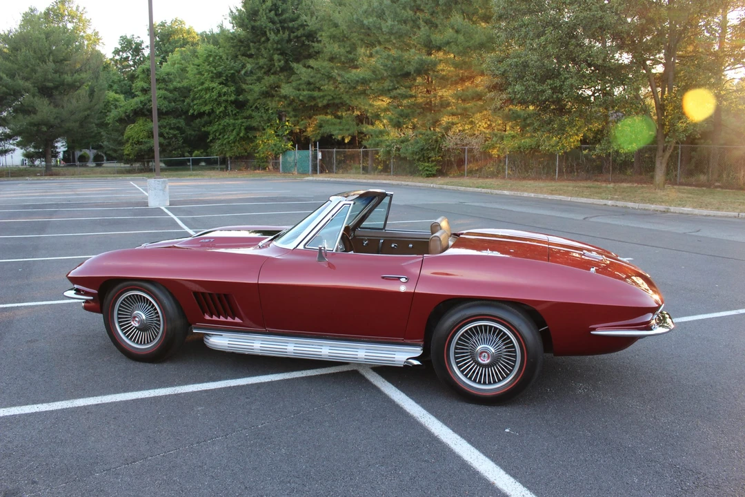 1967 Chevrolet Corvette C2 - Image 20 of 31