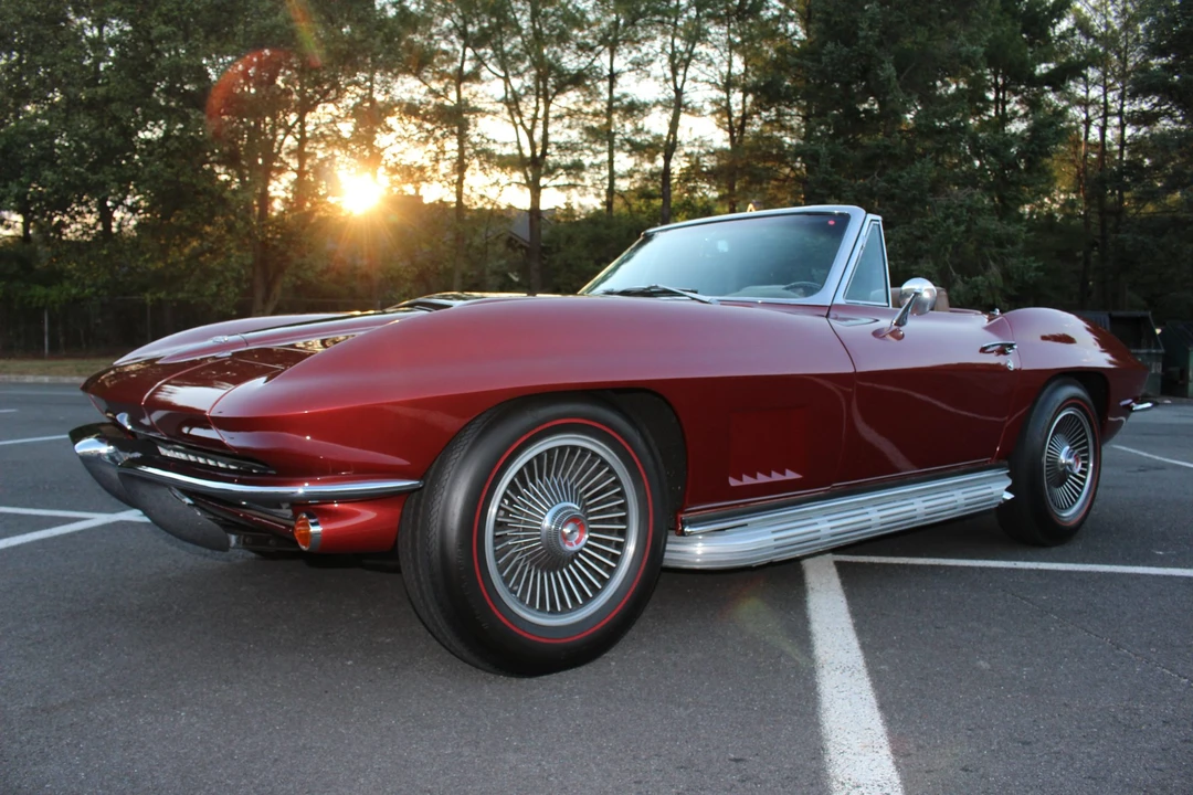 1967 Chevrolet Corvette C2 - Image 10 of 31