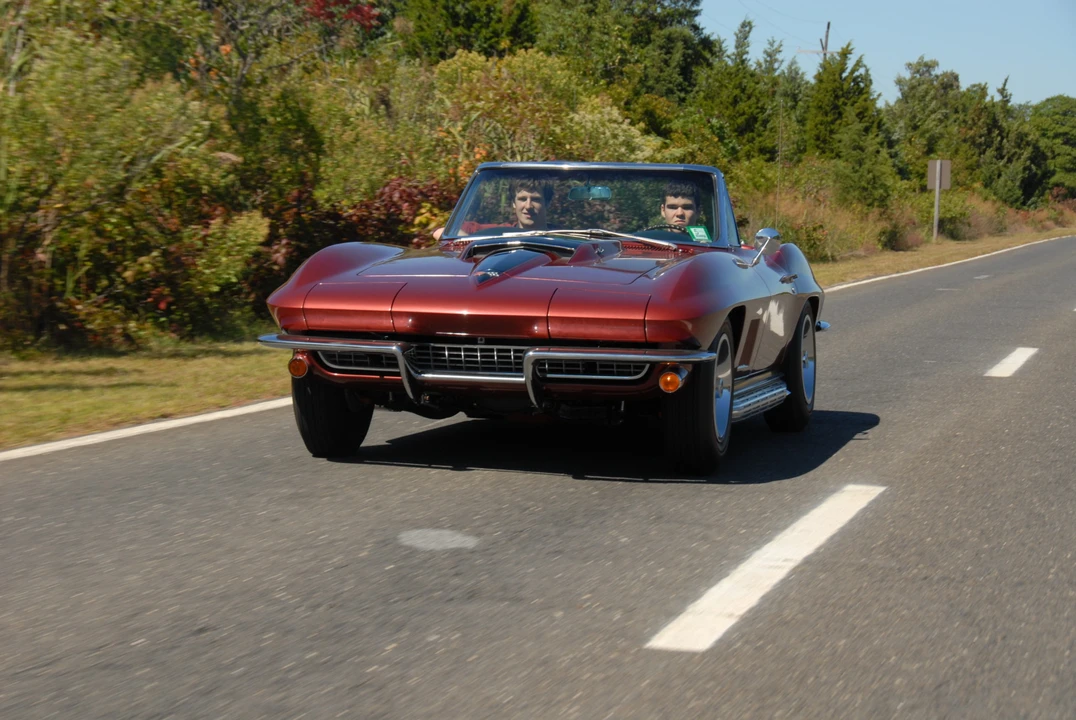 1967 Chevrolet Corvette C2 - Image 24 of 31