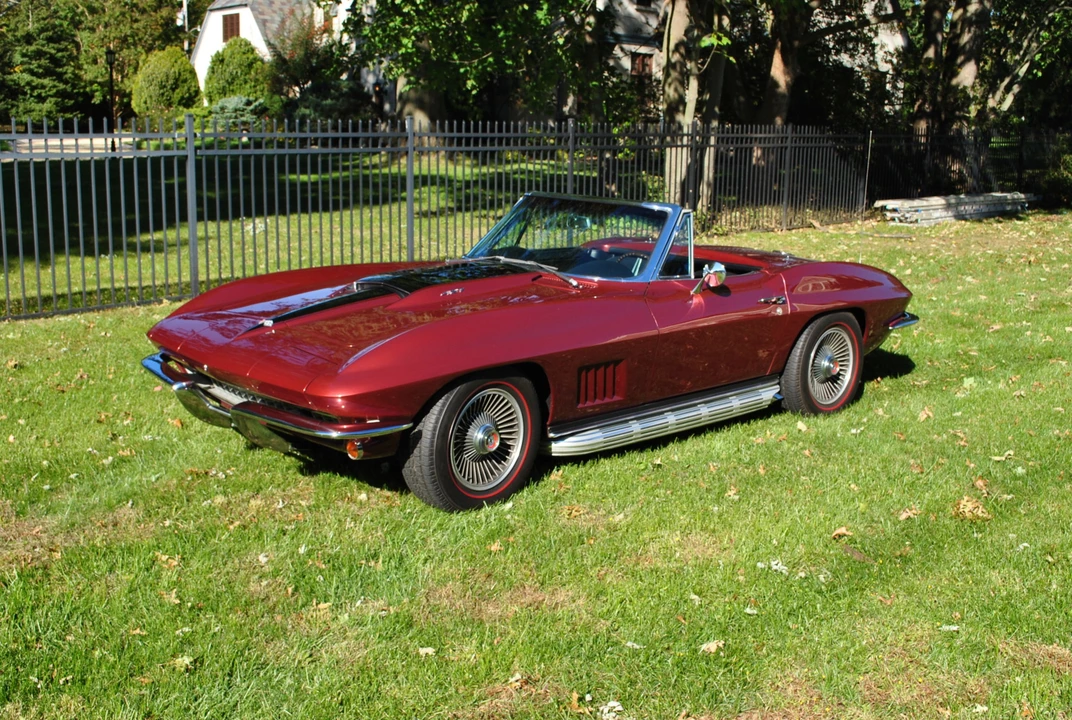 1967 Chevrolet Corvette C2 - Image 2 of 31