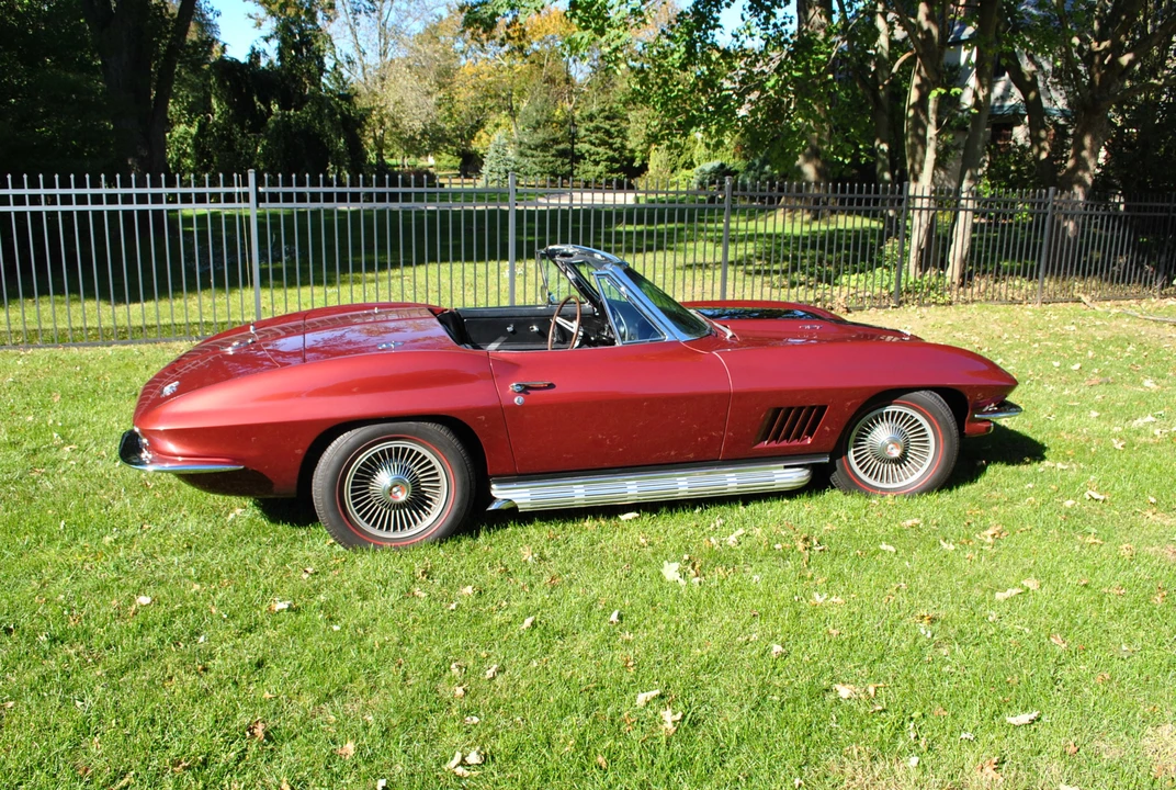 1967 Chevrolet Corvette C2 - Image 13 of 31
