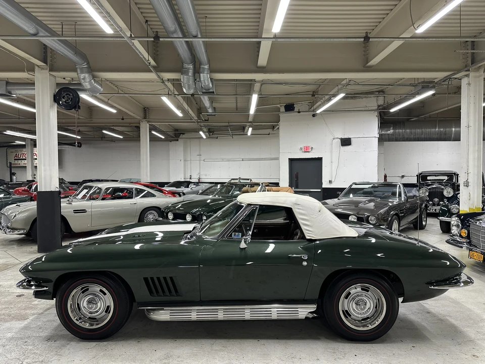 1967 Chevrolet Corvette C2 - Image 4 of 31