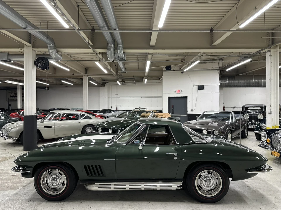 1967 Chevrolet Corvette C2 - Image 5 of 31