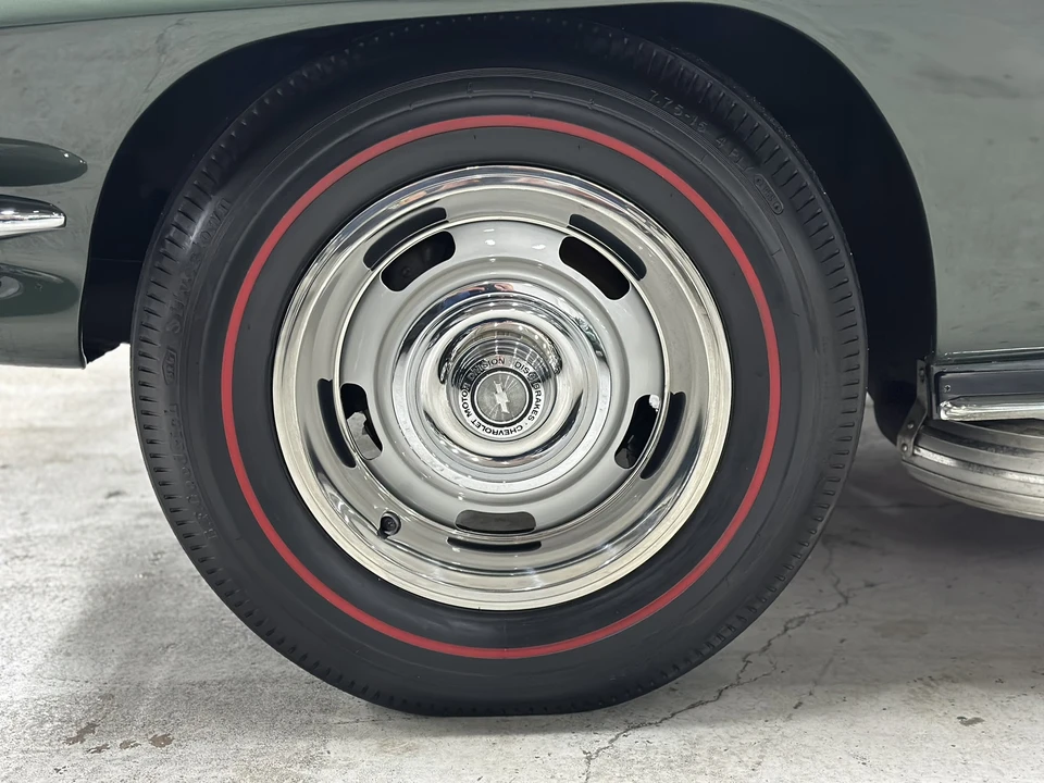 1967 Chevrolet Corvette C2 - Image 28 of 31