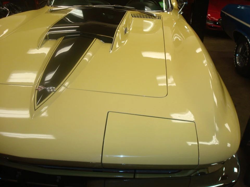 1967 Chevrolet Corvette C2 - Image 14 of 31