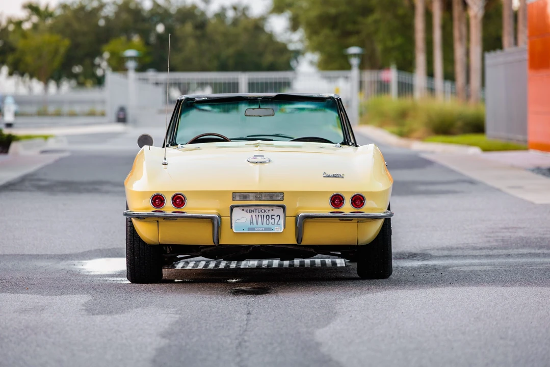 1967 Chevrolet Corvette C2 - Image 11 of 31