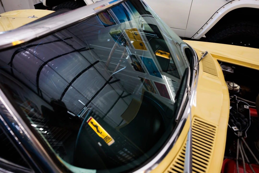 1967 Chevrolet Corvette C2 - Image 20 of 31