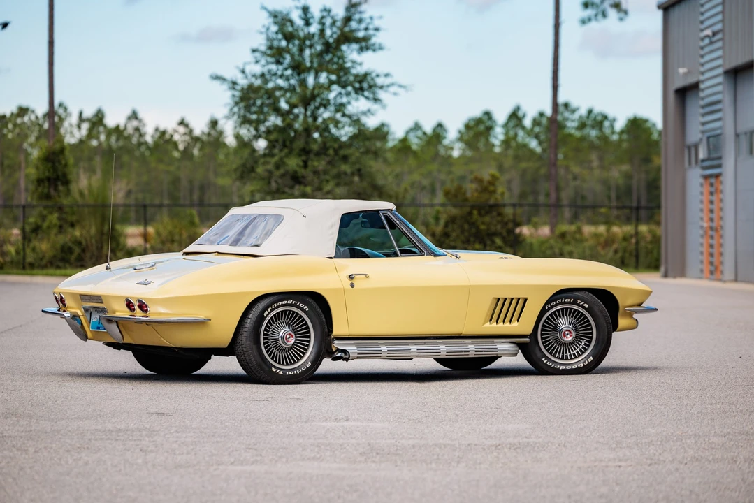 1967 Chevrolet Corvette C2 - Image 16 of 31