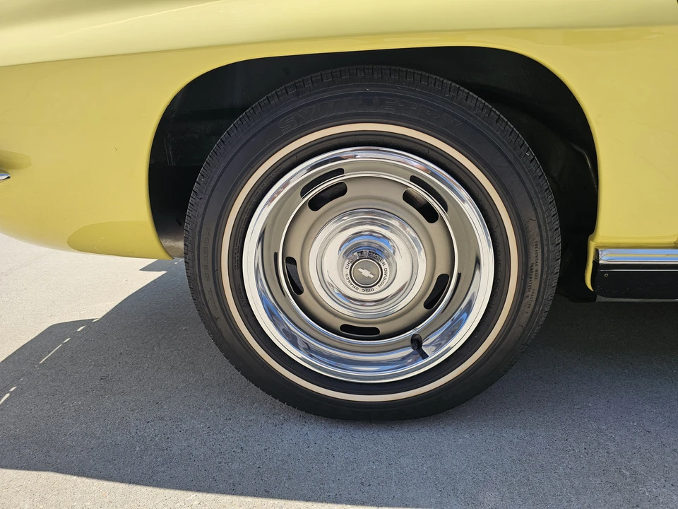 1967 Chevrolet Corvette C2 - Image 15 of 31