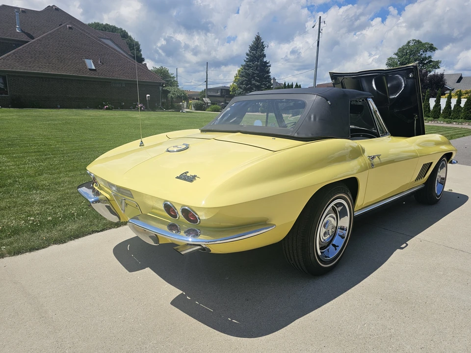 1967 Chevrolet Corvette C2 - Image 19 of 31