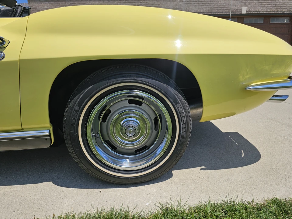 1967 Chevrolet Corvette C2 - Image 14 of 31
