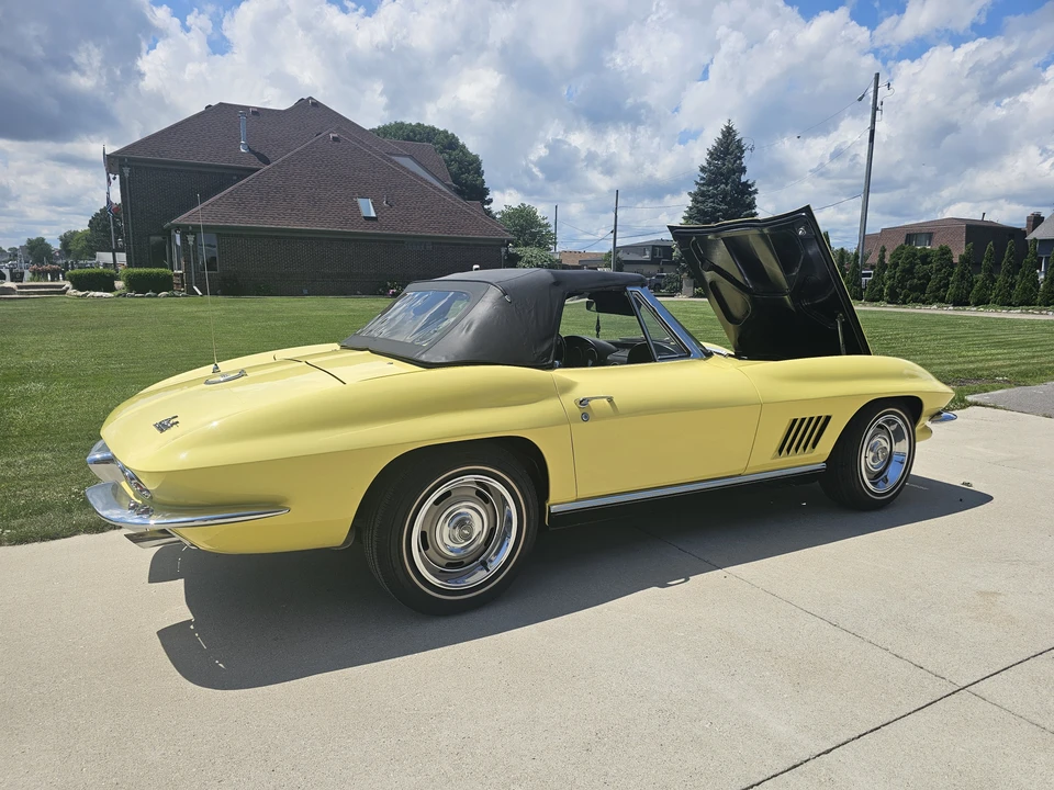 1967 Chevrolet Corvette C2 - Image 18 of 31