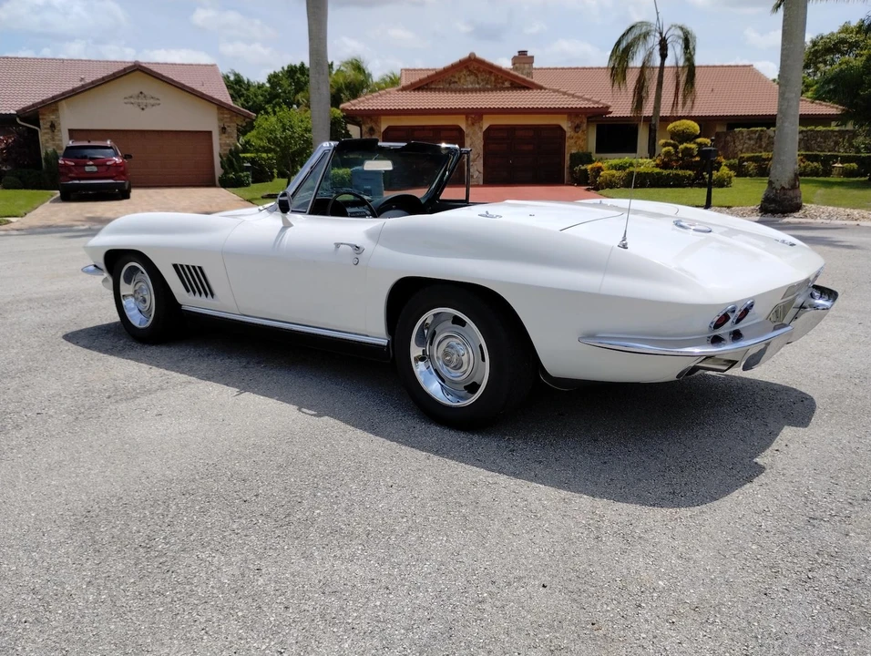 1967 Chevrolet Corvette C2 - Image 6 of 31