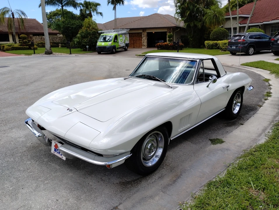 1967 Chevrolet Corvette C2 - Image 16 of 31