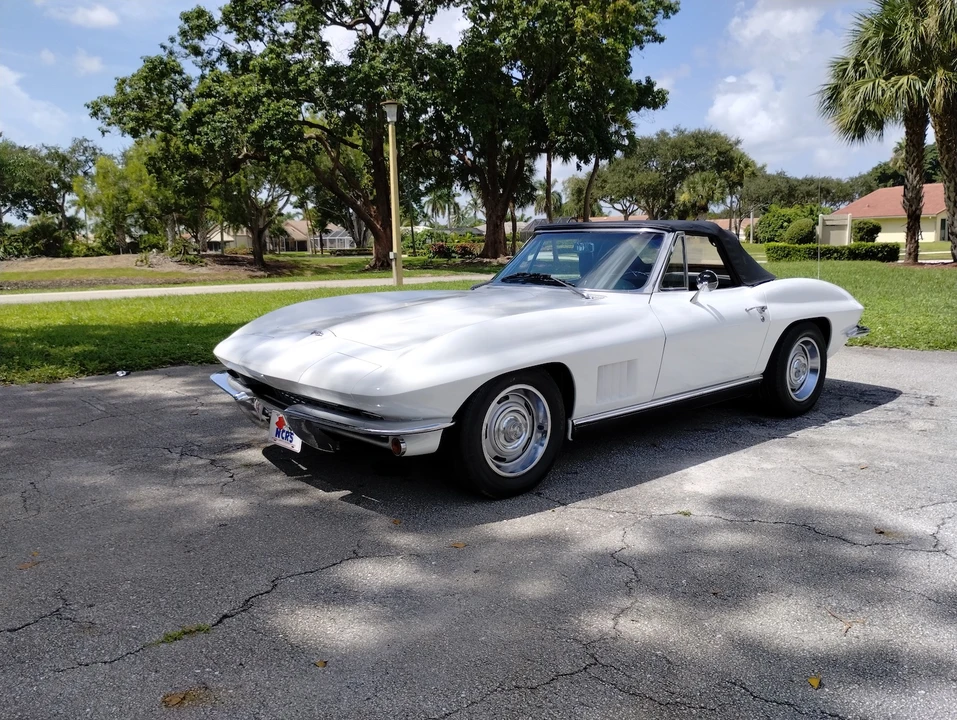 1967 Chevrolet Corvette C2 - Image 17 of 31