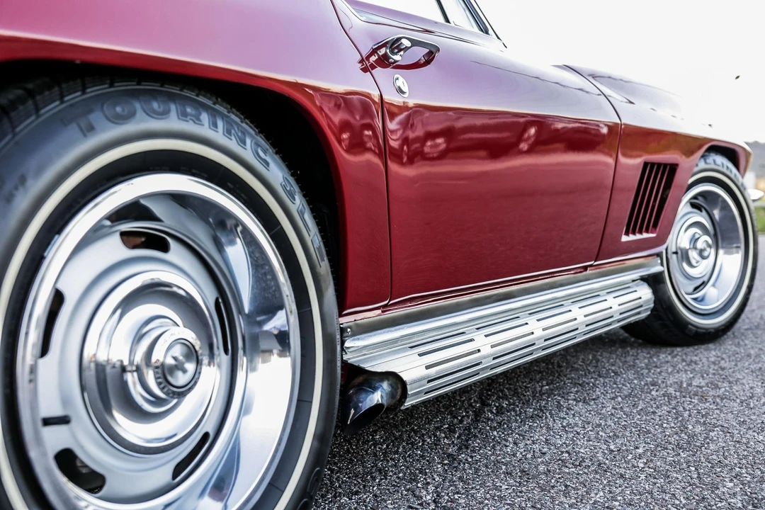1967 Chevrolet Corvette C2 - Image 19 of 31