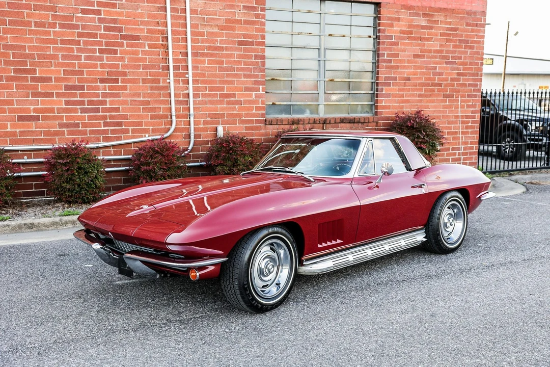1967 Chevrolet Corvette C2 - Image 2 of 31