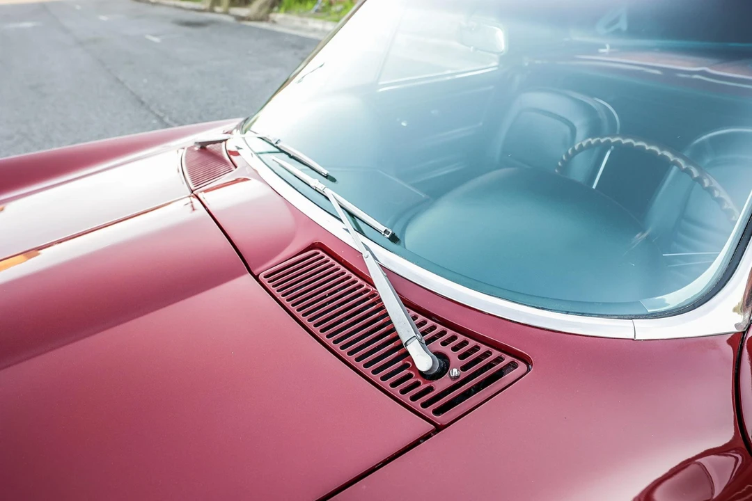 1967 Chevrolet Corvette C2 - Image 30 of 31