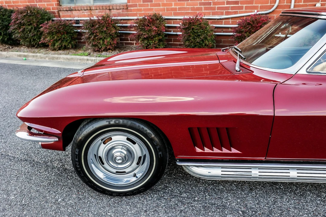 1967 Chevrolet Corvette C2 - Image 28 of 31