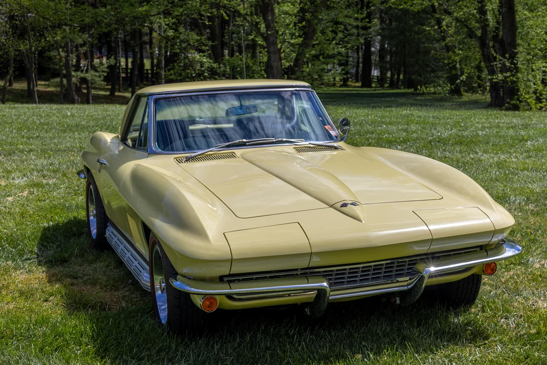 1967 Chevrolet Corvette C2 - Image 16 of 31