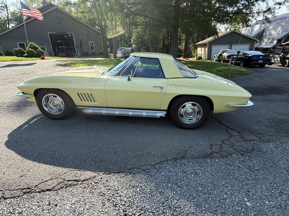 1967 Chevrolet Corvette C2 - Image 4 of 31