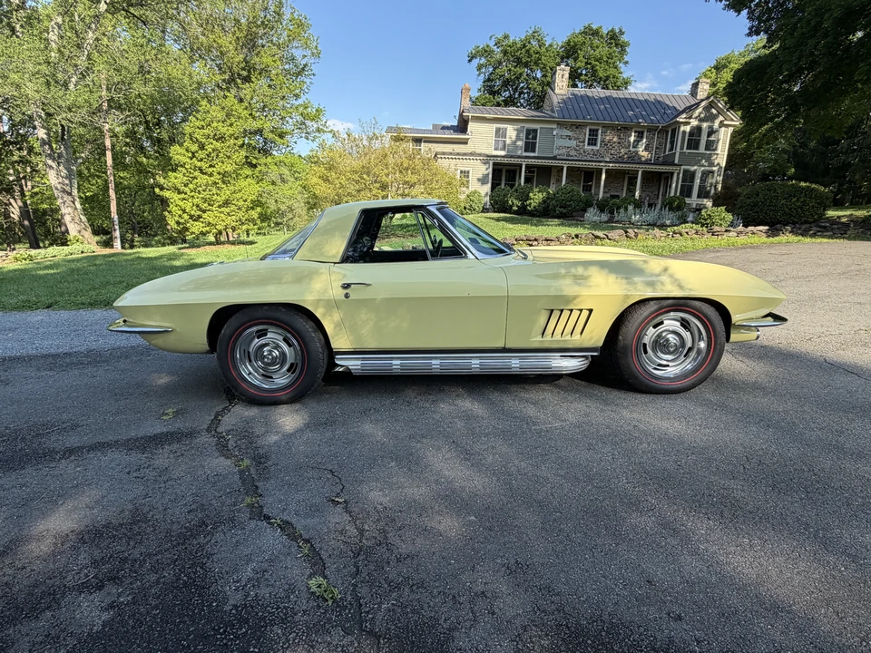 1967 Chevrolet Corvette C2 - Image 12 of 31
