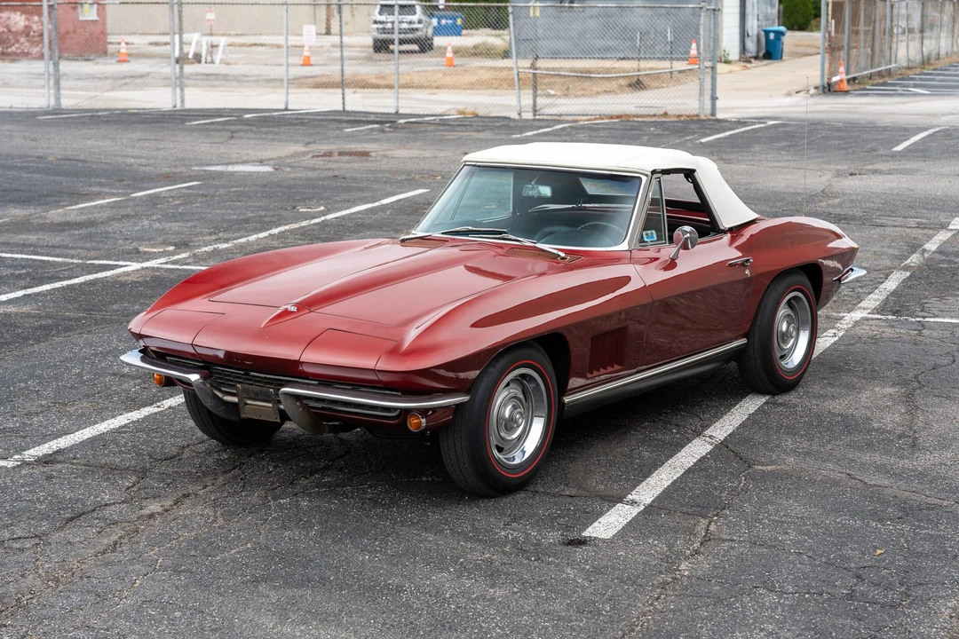 1967 Chevrolet Corvette C2 - Image 28 of 31