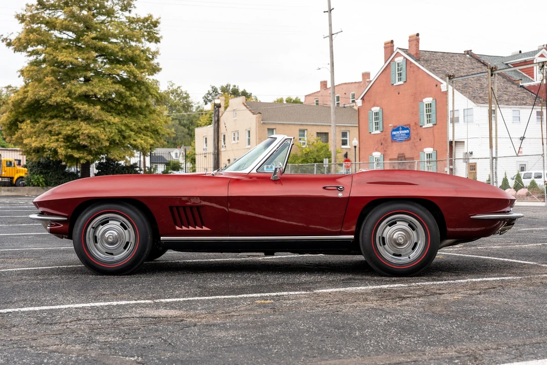 1967 Chevrolet Corvette C2 - Image 23 of 31