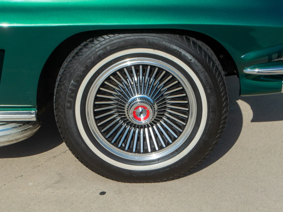 1967 Chevrolet Corvette C2 - Image 24 of 31