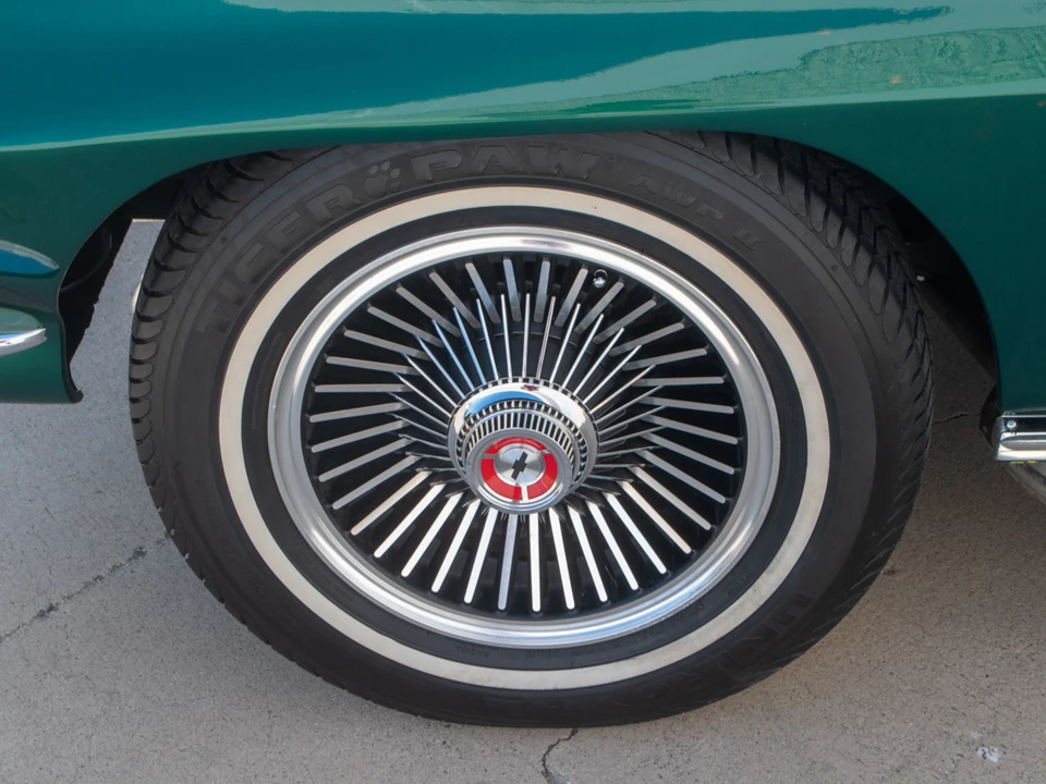 1967 Chevrolet Corvette C2 - Image 21 of 31