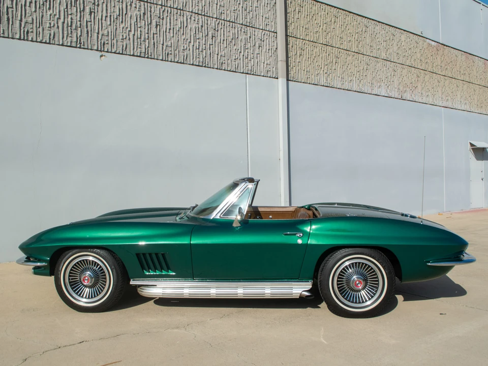 1967 Chevrolet Corvette C2 - Image 10 of 31