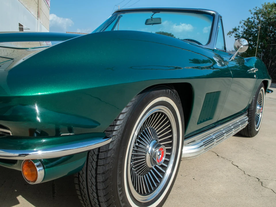 1967 Chevrolet Corvette C2 - Image 18 of 31