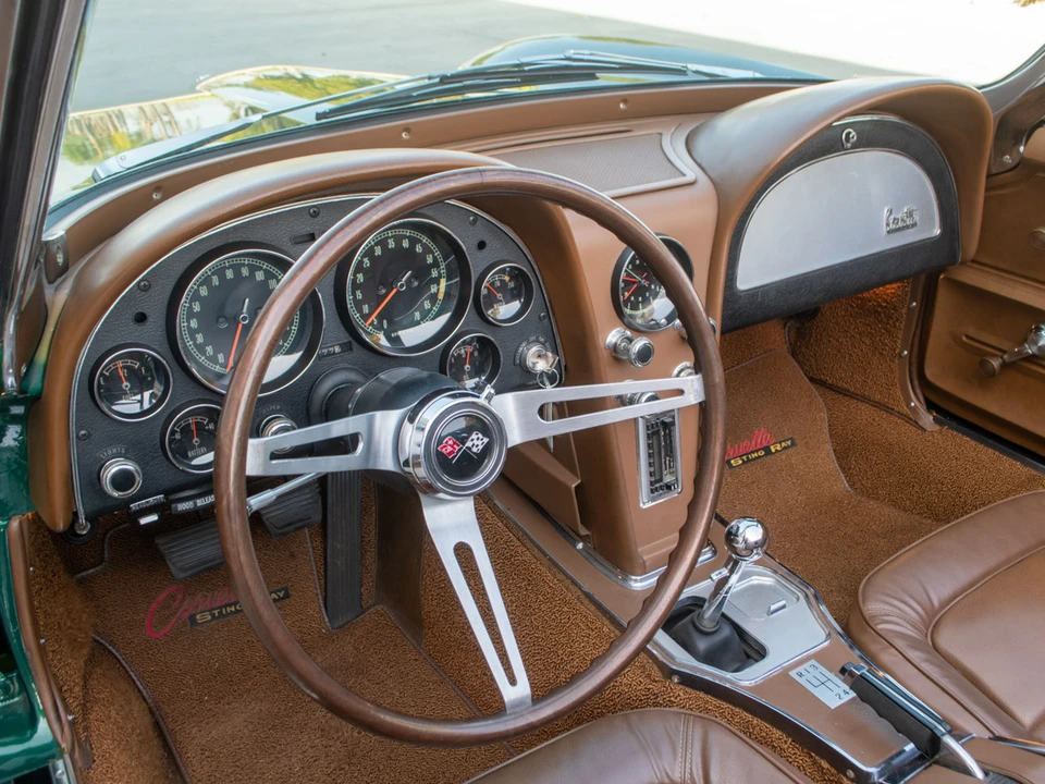 1967 Chevrolet Corvette C2 - Image 28 of 31