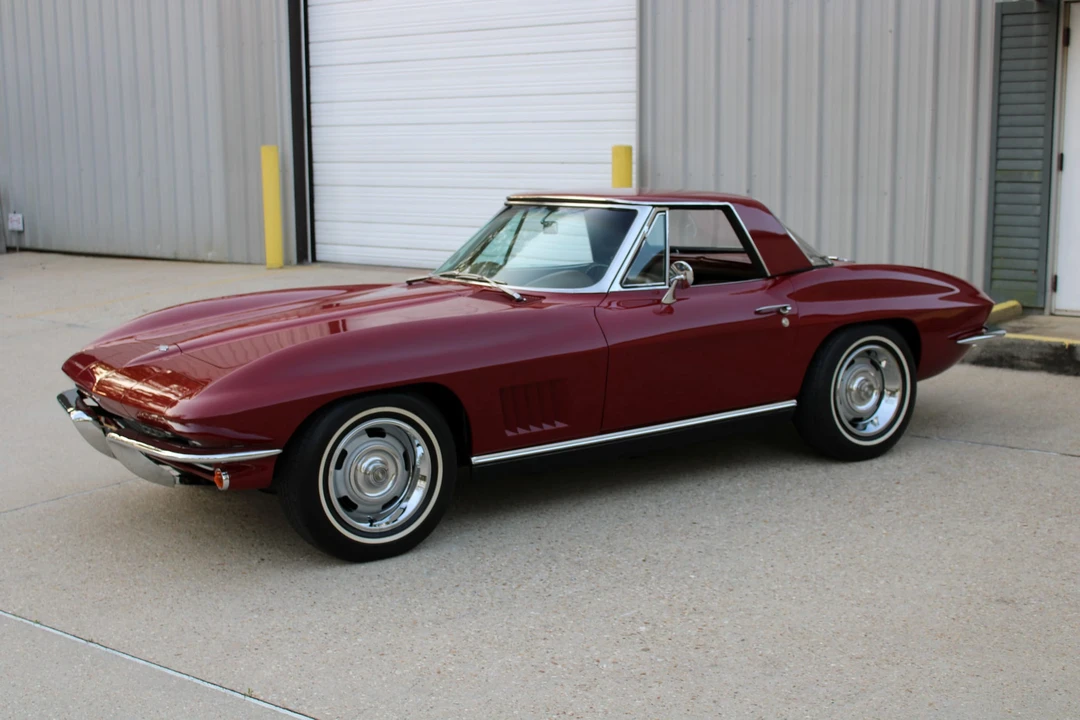 1967 Chevrolet Corvette C2 - Image 13 of 31