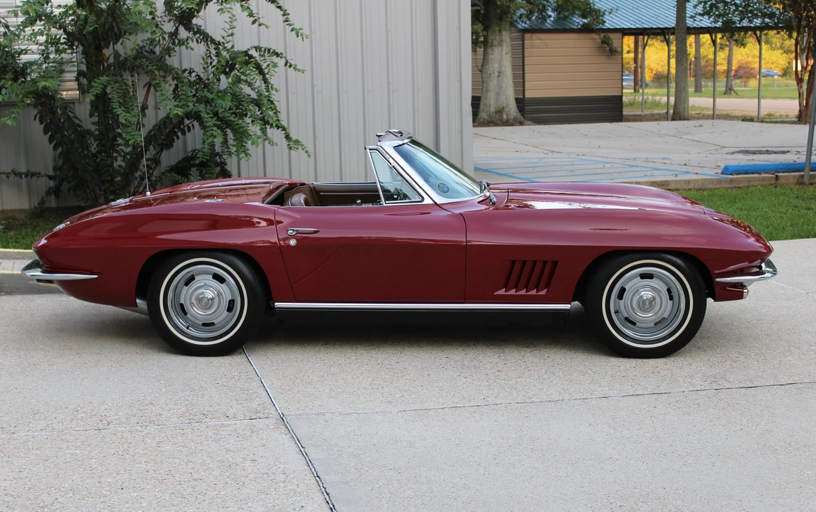 1967 Chevrolet Corvette C2 - Image 7 of 31